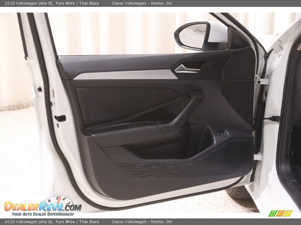 2019 Volkswagen Jetta SE Pure White / Titan Black Photo #4