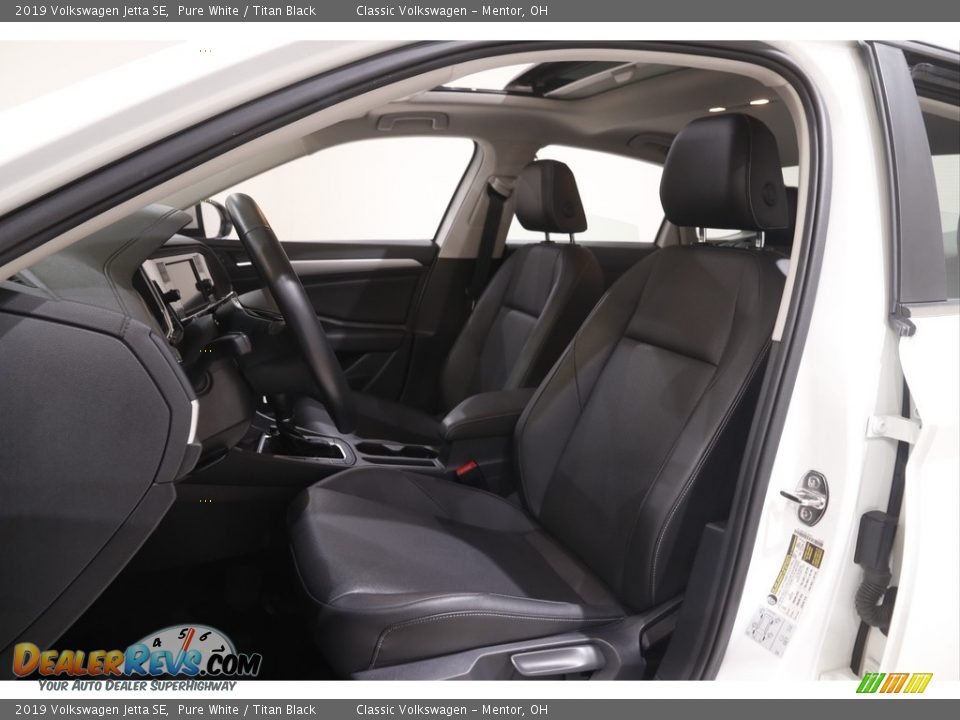2019 Volkswagen Jetta SE Pure White / Titan Black Photo #5
