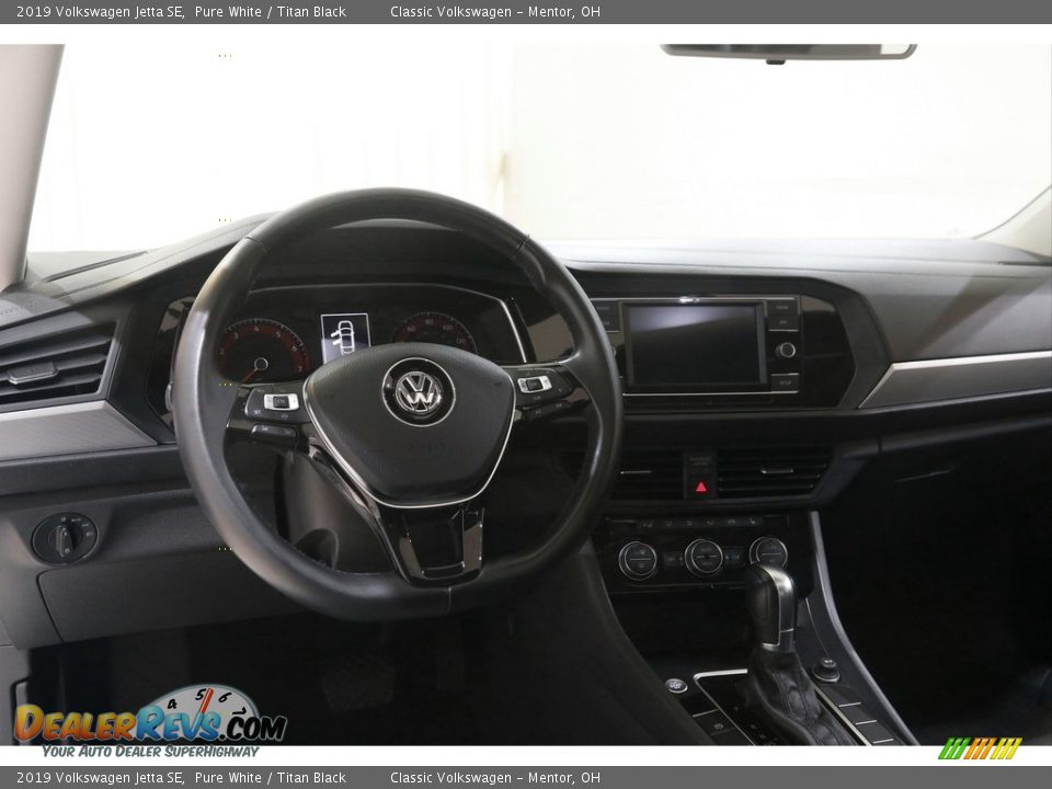 2019 Volkswagen Jetta SE Pure White / Titan Black Photo #6