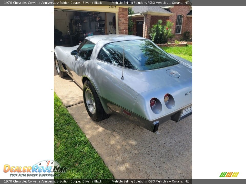 1978 Chevrolet Corvette Anniversary Edition Coupe Silver / Black Photo #7