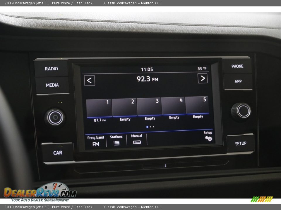 2019 Volkswagen Jetta SE Pure White / Titan Black Photo #10