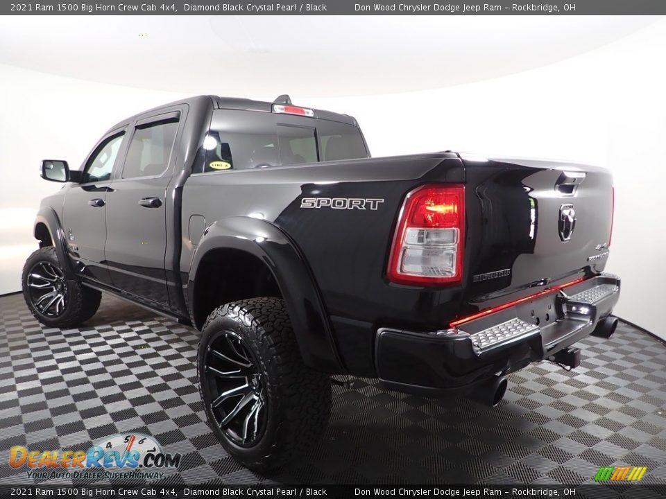 2021 Ram 1500 Big Horn Crew Cab 4x4 Diamond Black Crystal Pearl / Black Photo #8