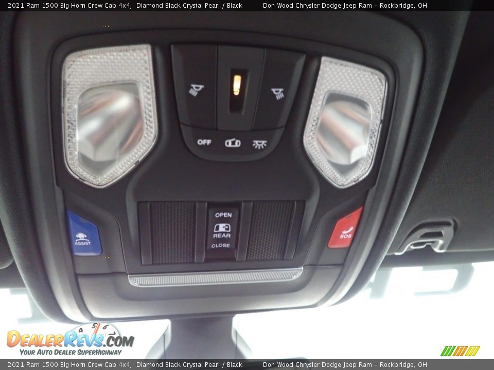 2021 Ram 1500 Big Horn Crew Cab 4x4 Diamond Black Crystal Pearl / Black Photo #24