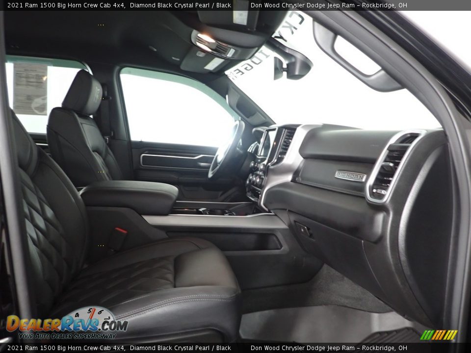 2021 Ram 1500 Big Horn Crew Cab 4x4 Diamond Black Crystal Pearl / Black Photo #29
