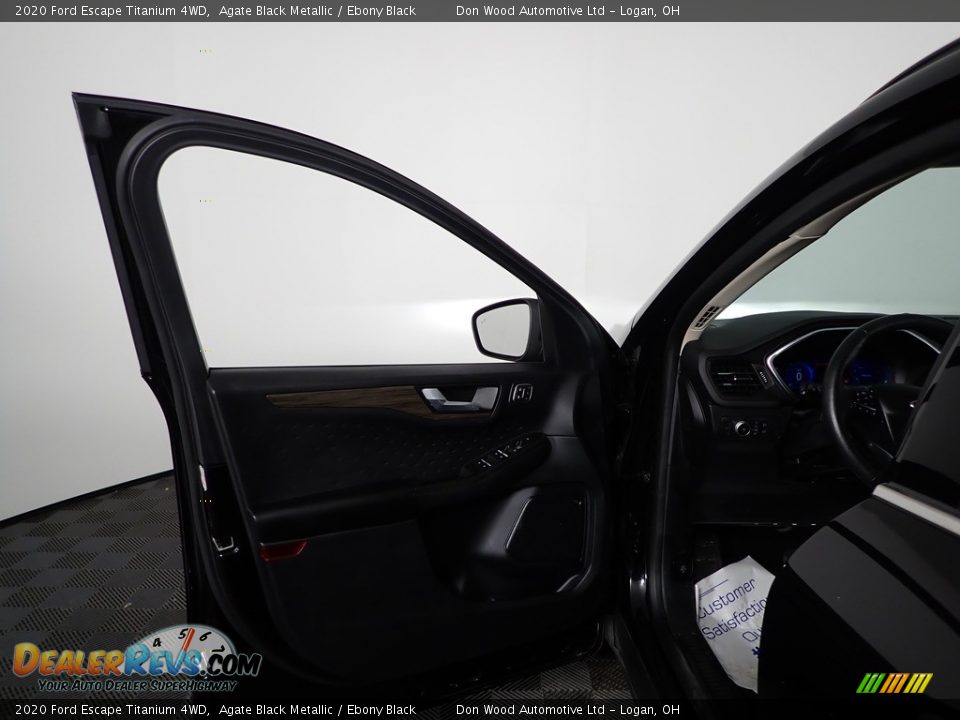 2020 Ford Escape Titanium 4WD Agate Black Metallic / Ebony Black Photo #13