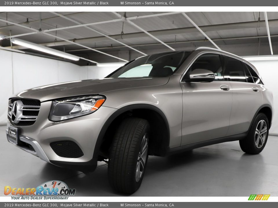 2019 Mercedes-Benz GLC 300 Mojave Silver Metallic / Black Photo #14