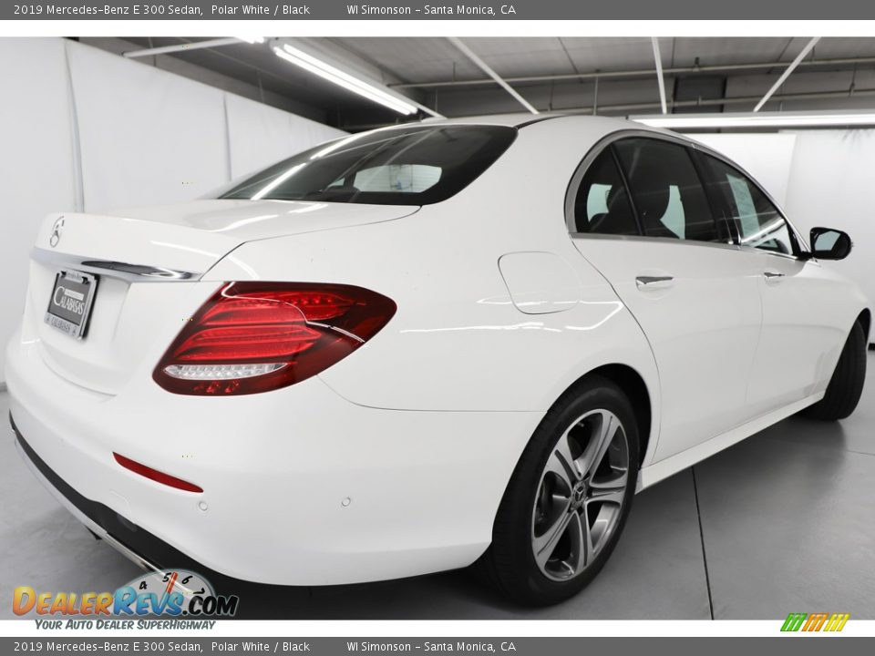 2019 Mercedes-Benz E 300 Sedan Polar White / Black Photo #5