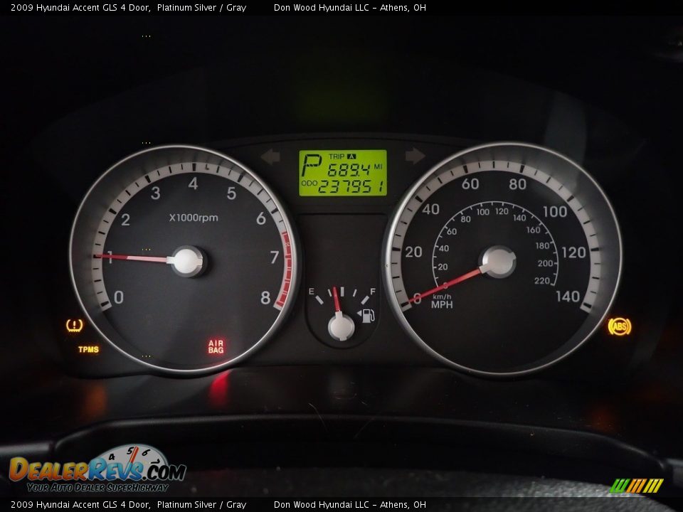 2009 Hyundai Accent GLS 4 Door Platinum Silver / Gray Photo #18