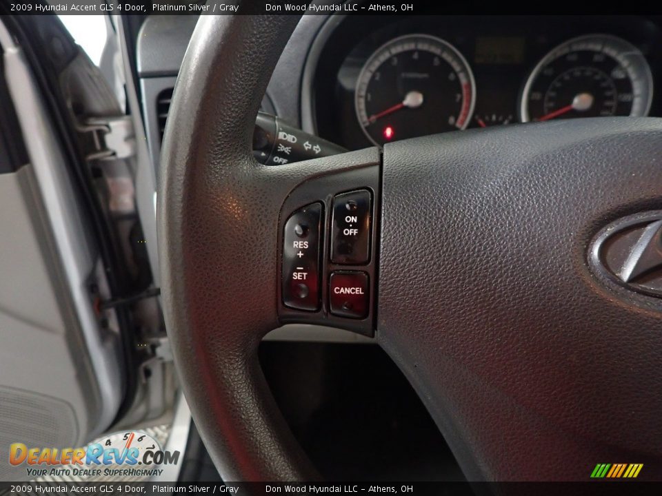2009 Hyundai Accent GLS 4 Door Platinum Silver / Gray Photo #19