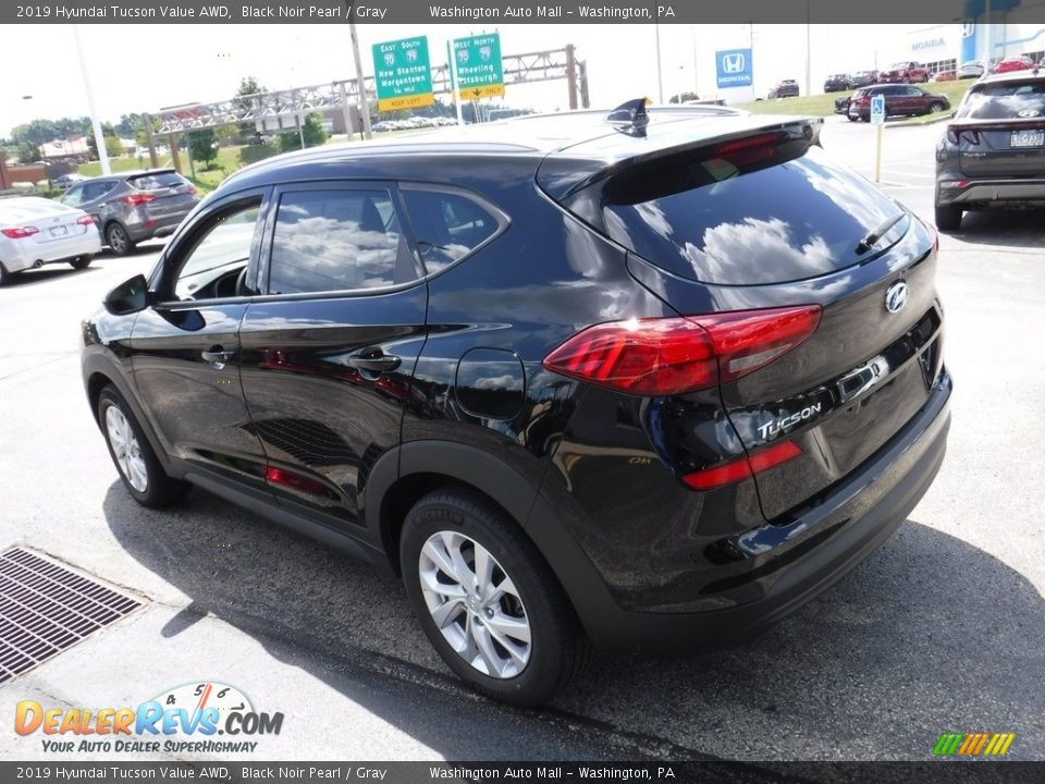 2019 Hyundai Tucson Value AWD Black Noir Pearl / Gray Photo #7