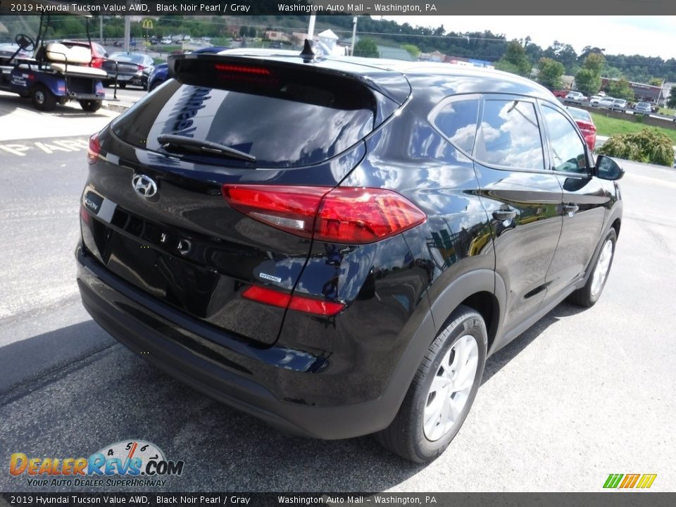 2019 Hyundai Tucson Value AWD Black Noir Pearl / Gray Photo #9