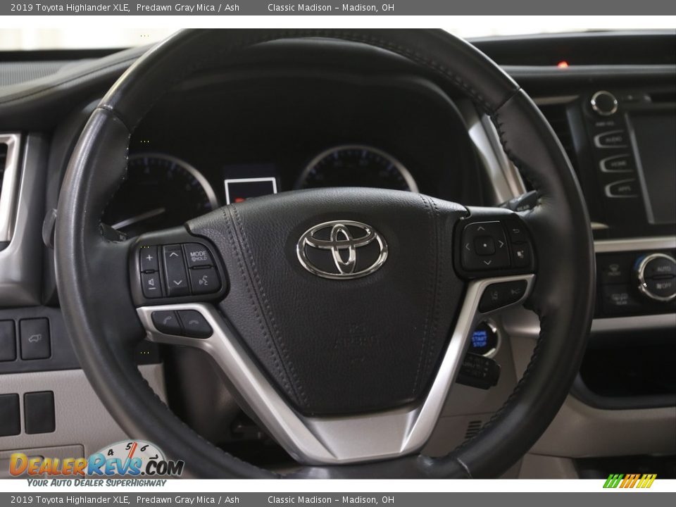 2019 Toyota Highlander XLE Predawn Gray Mica / Ash Photo #7