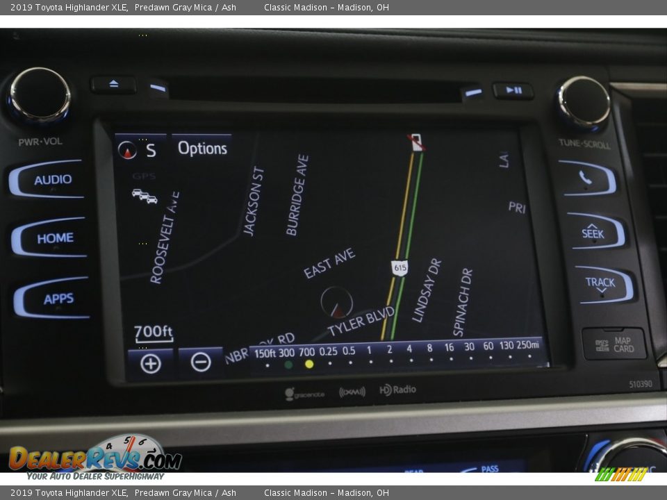 2019 Toyota Highlander XLE Predawn Gray Mica / Ash Photo #12