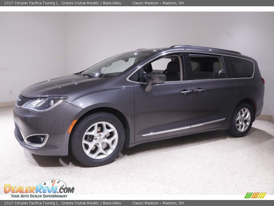 2017 Chrysler Pacifica Touring L Granite Crystal Metallic / Black/Alloy Photo #3