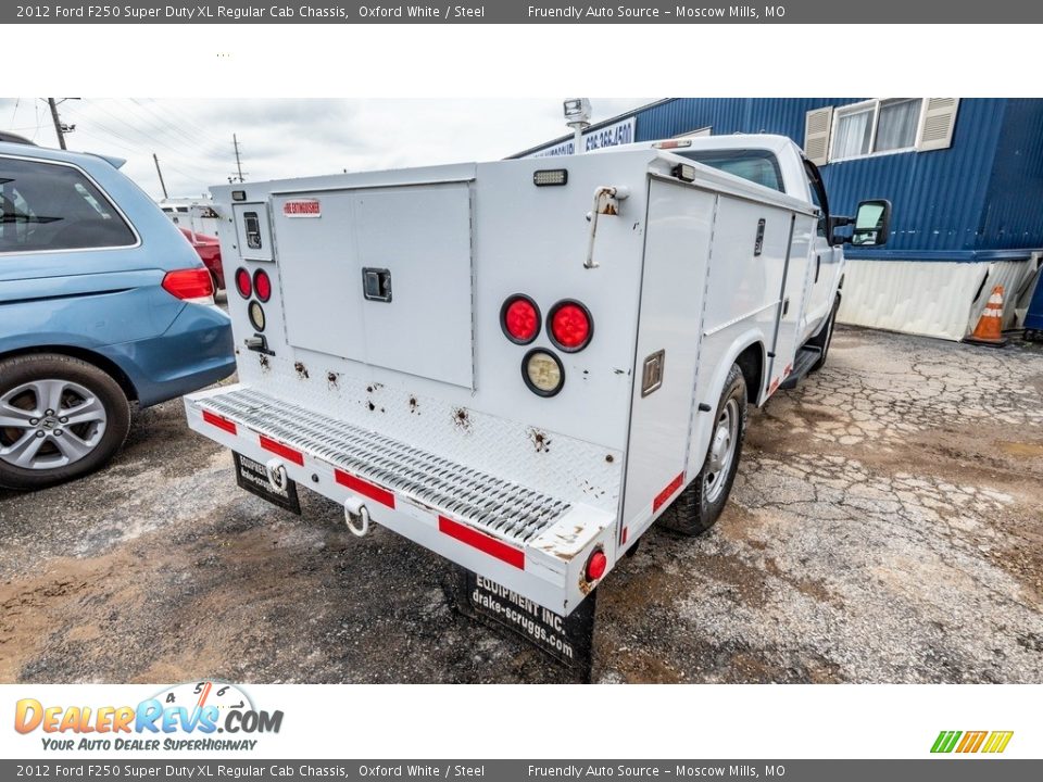 2012 Ford F250 Super Duty XL Regular Cab Chassis Oxford White / Steel Photo #4