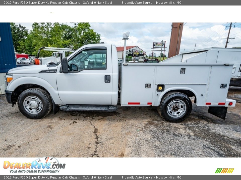 2012 Ford F250 Super Duty XL Regular Cab Chassis Oxford White / Steel Photo #7