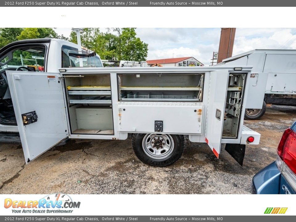 2012 Ford F250 Super Duty XL Regular Cab Chassis Oxford White / Steel Photo #20