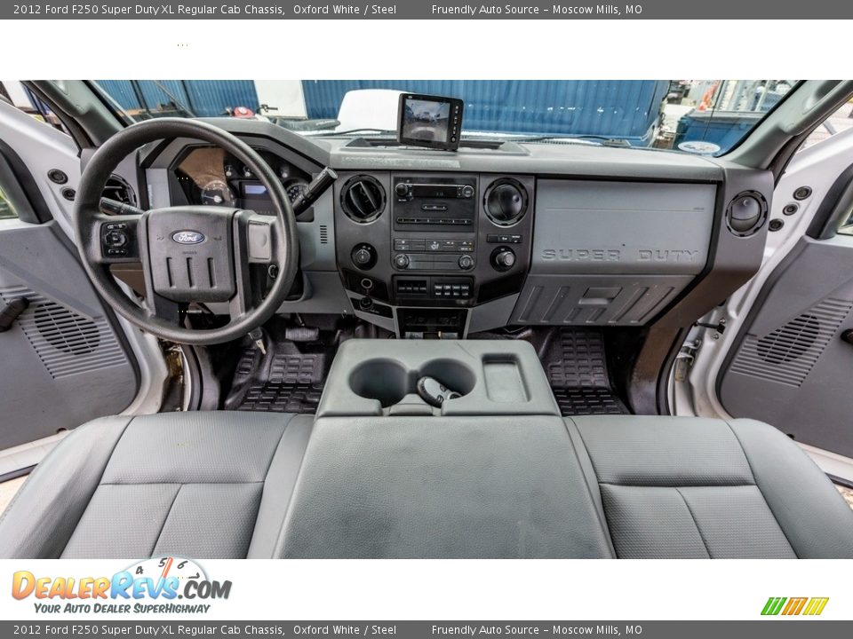 2012 Ford F250 Super Duty XL Regular Cab Chassis Oxford White / Steel Photo #26