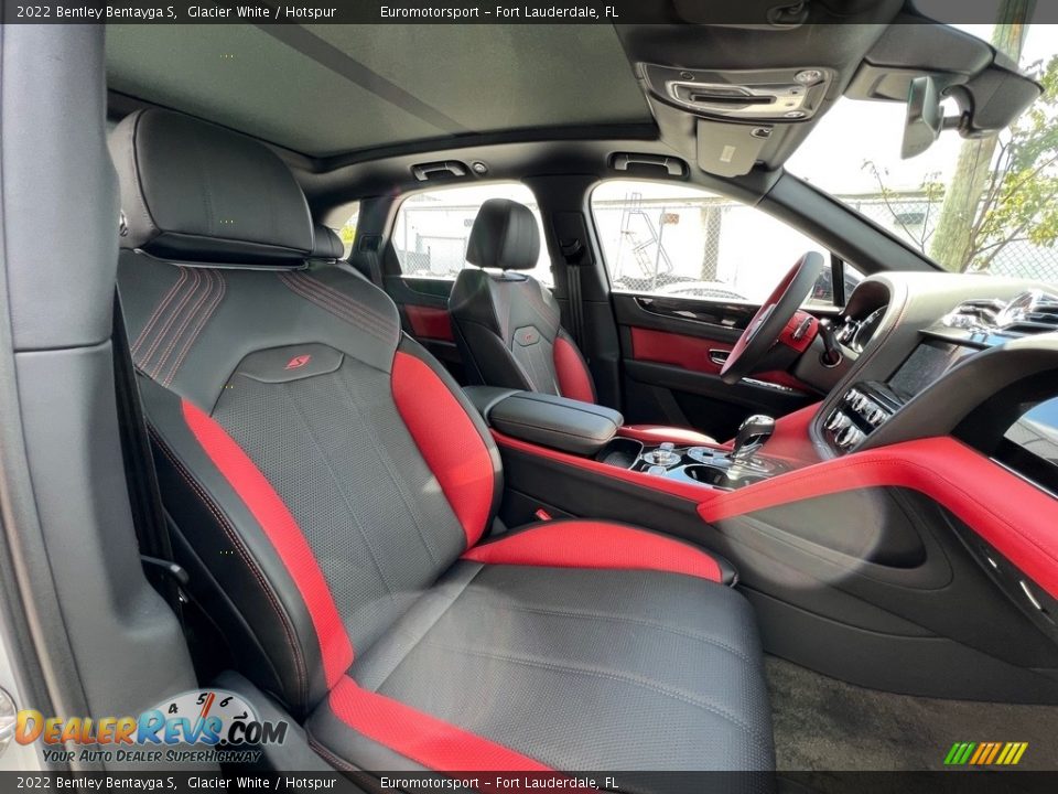 Front Seat of 2022 Bentley Bentayga S Photo #5