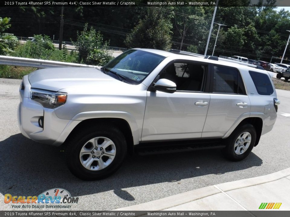 2019 Toyota 4Runner SR5 Premium 4x4 Classic Silver Metallic / Graphite Photo #15