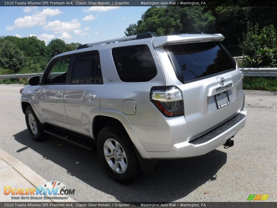 2019 Toyota 4Runner SR5 Premium 4x4 Classic Silver Metallic / Graphite Photo #16