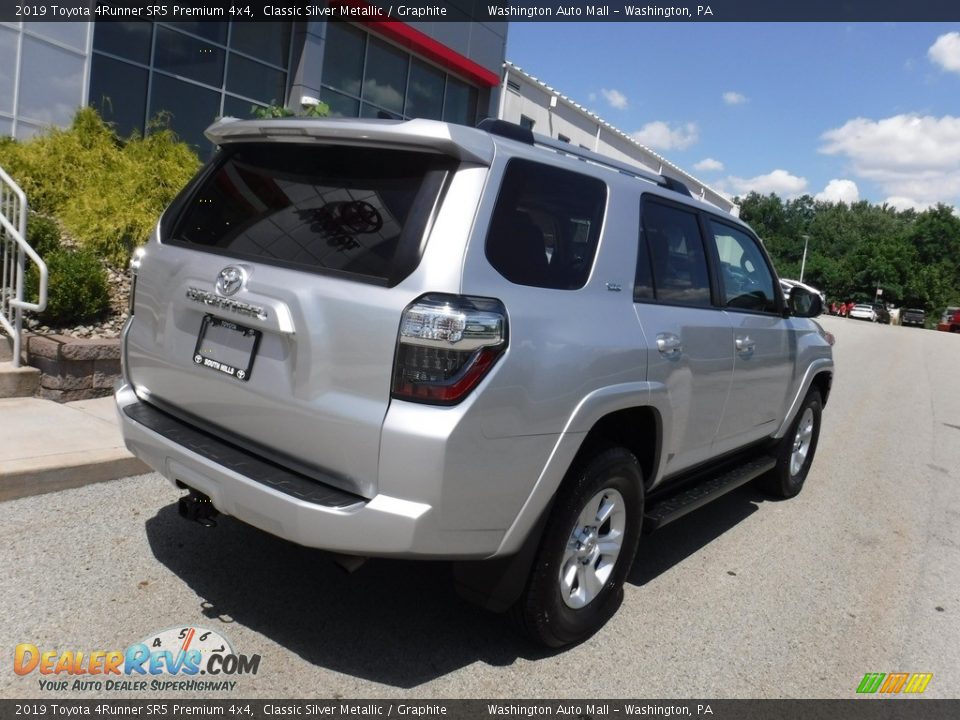 2019 Toyota 4Runner SR5 Premium 4x4 Classic Silver Metallic / Graphite Photo #18