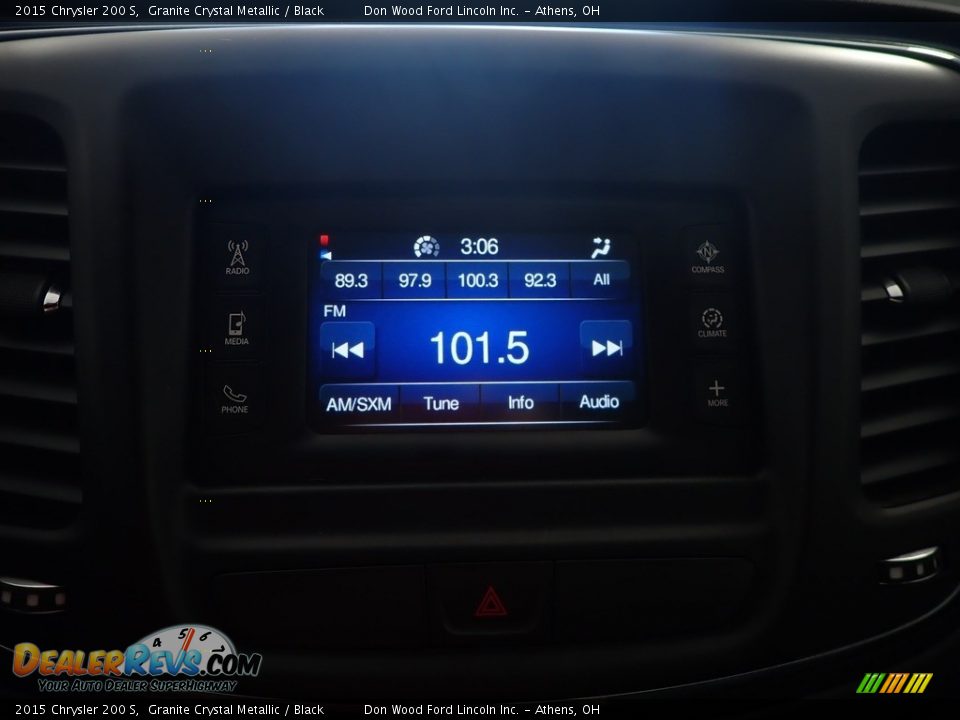 2015 Chrysler 200 S Granite Crystal Metallic / Black Photo #2