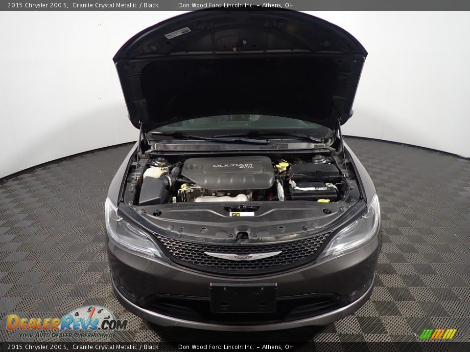 2015 Chrysler 200 S Granite Crystal Metallic / Black Photo #6