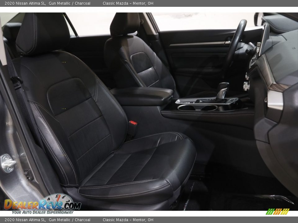 2020 Nissan Altima SL Gun Metallic / Charcoal Photo #16