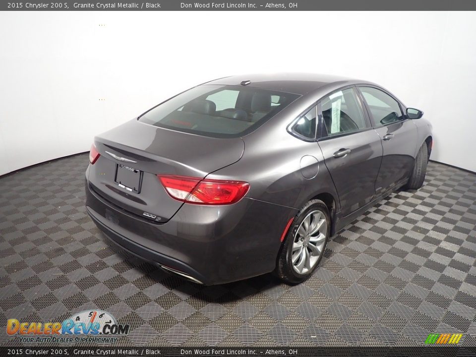 2015 Chrysler 200 S Granite Crystal Metallic / Black Photo #17