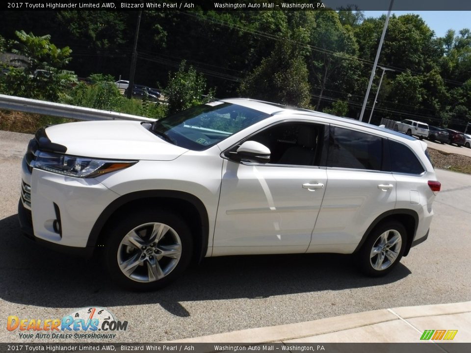 2017 Toyota Highlander Limited AWD Blizzard White Pearl / Ash Photo #14