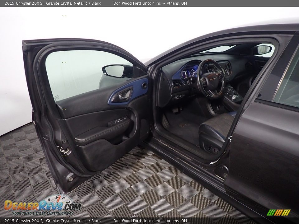 2015 Chrysler 200 S Granite Crystal Metallic / Black Photo #20