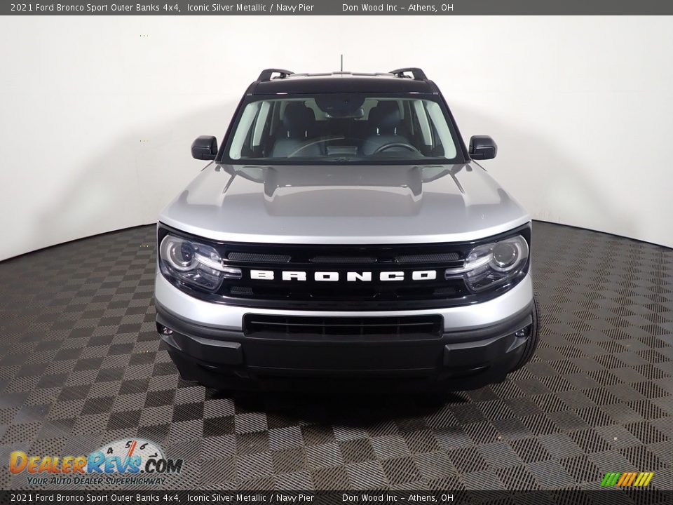 2021 Ford Bronco Sport Outer Banks 4x4 Iconic Silver Metallic / Navy Pier Photo #4