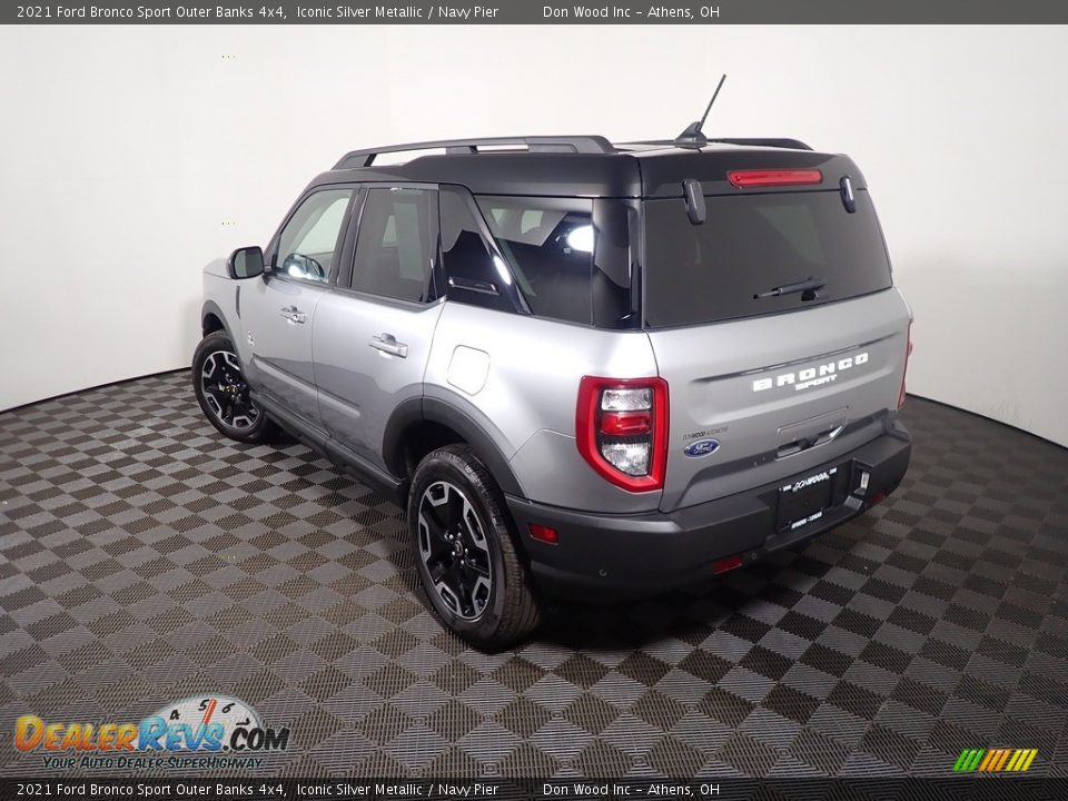 2021 Ford Bronco Sport Outer Banks 4x4 Iconic Silver Metallic / Navy Pier Photo #10