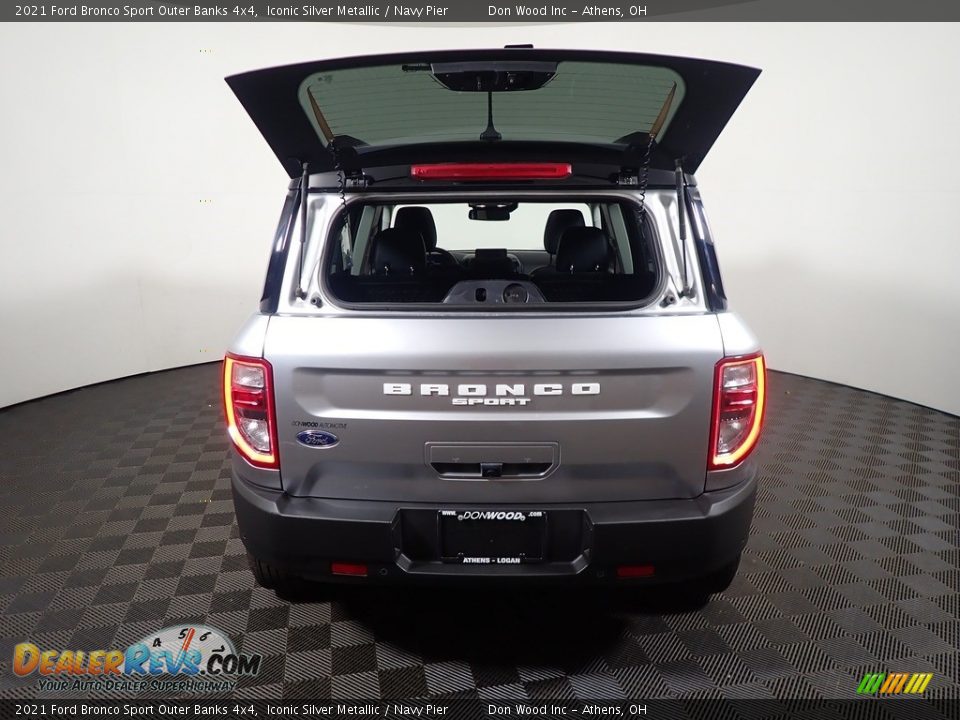 2021 Ford Bronco Sport Outer Banks 4x4 Iconic Silver Metallic / Navy Pier Photo #12