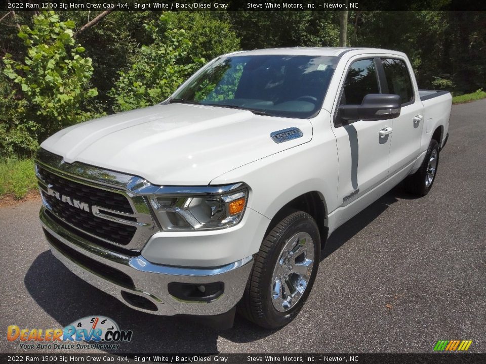 2022 Ram 1500 Big Horn Crew Cab 4x4 Bright White / Black/Diesel Gray Photo #2