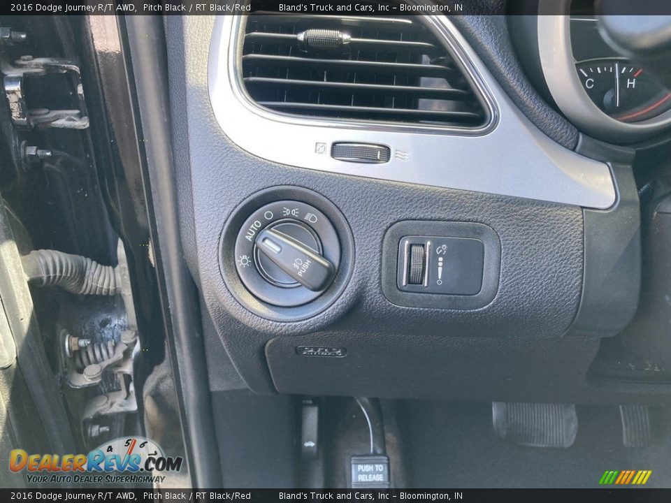 Controls of 2016 Dodge Journey R/T AWD Photo #15