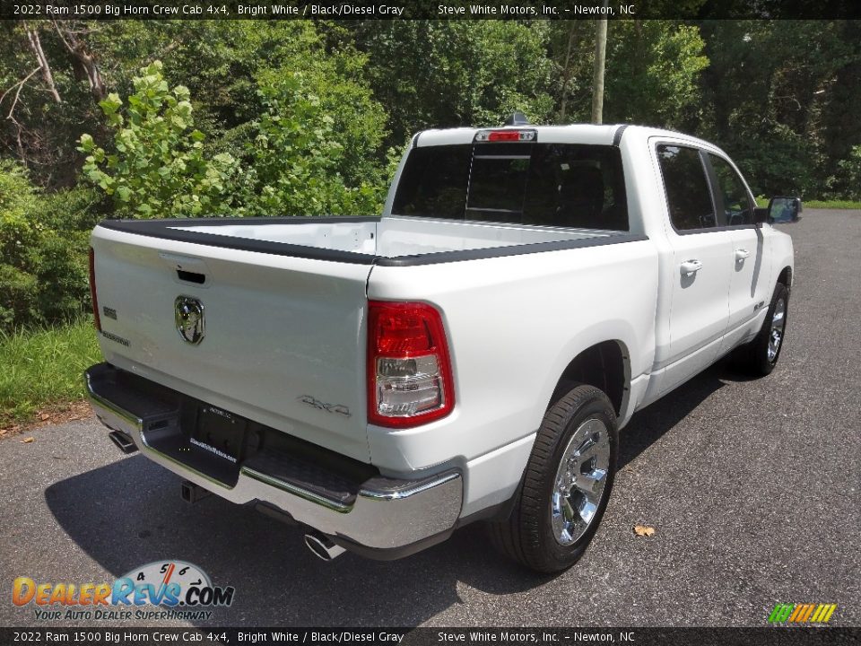 2022 Ram 1500 Big Horn Crew Cab 4x4 Bright White / Black/Diesel Gray Photo #6