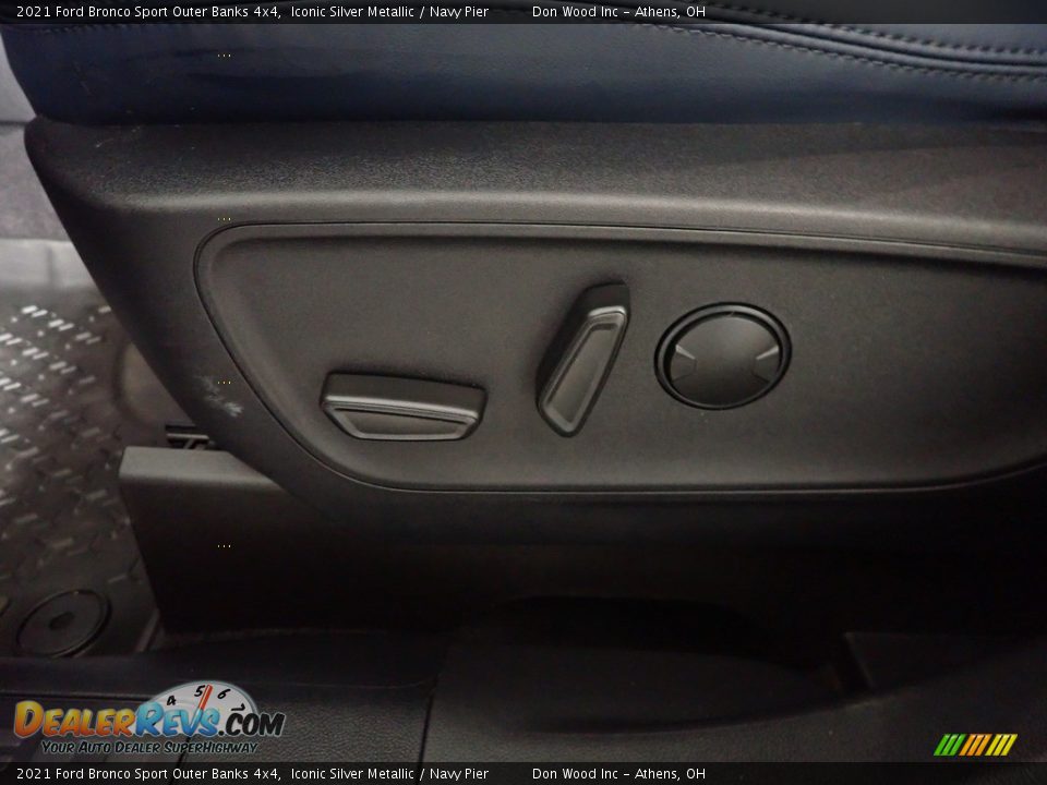 2021 Ford Bronco Sport Outer Banks 4x4 Iconic Silver Metallic / Navy Pier Photo #21