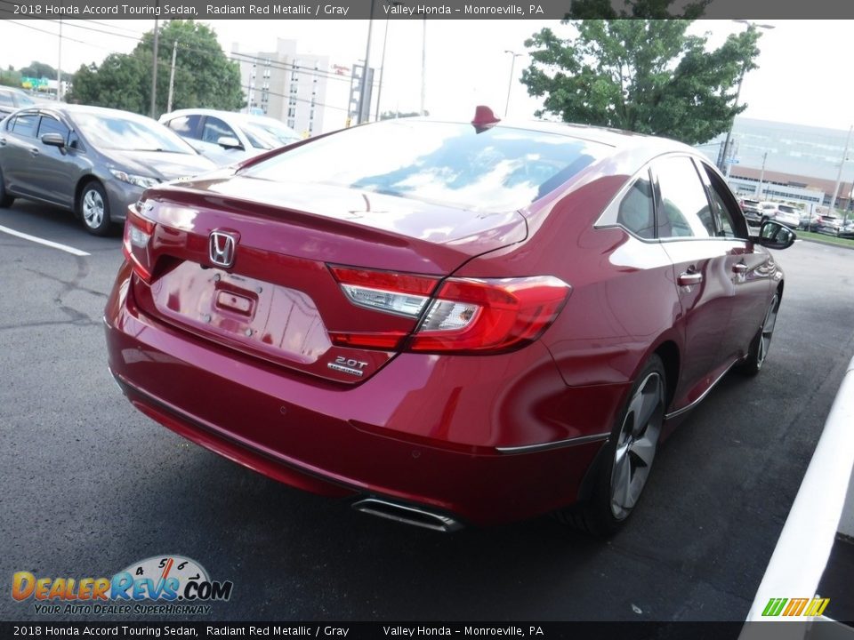 2018 Honda Accord Touring Sedan Radiant Red Metallic / Gray Photo #7