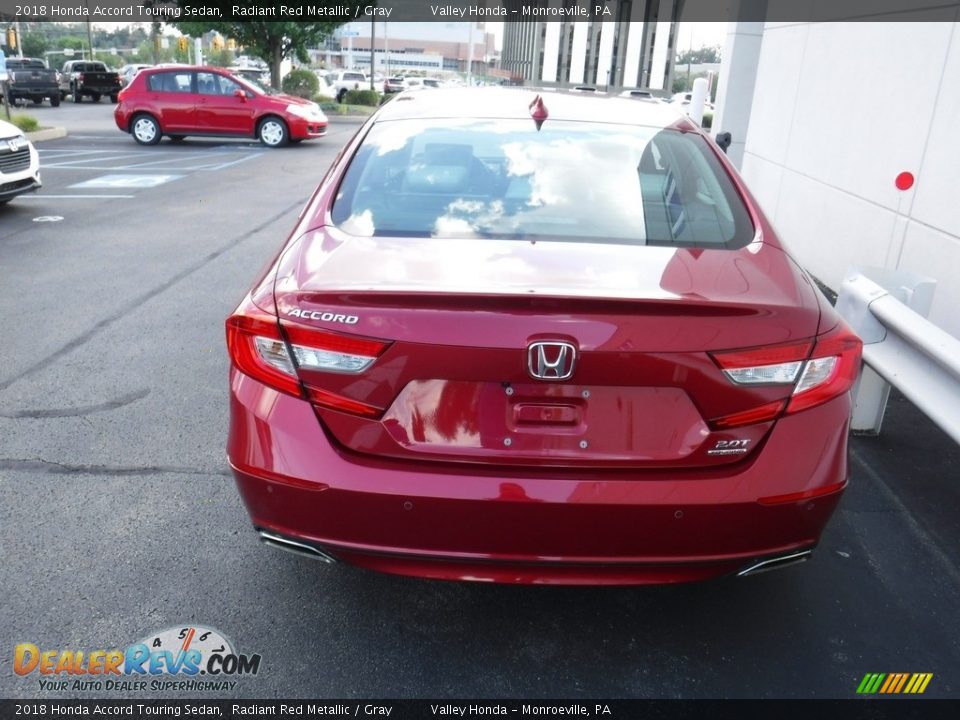 2018 Honda Accord Touring Sedan Radiant Red Metallic / Gray Photo #8