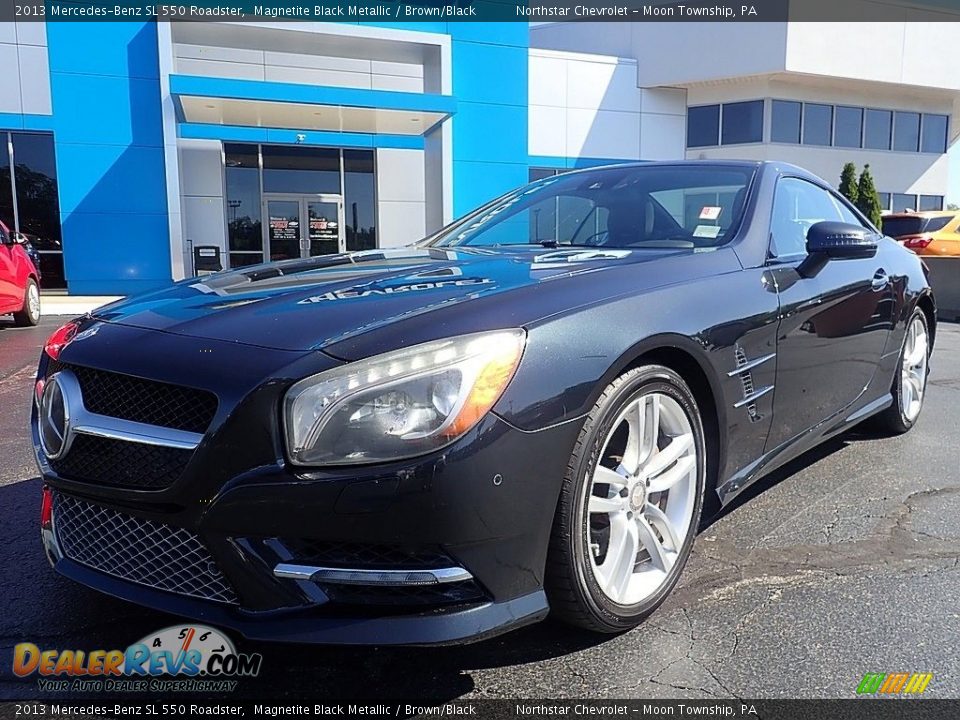 2013 Mercedes-Benz SL 550 Roadster Magnetite Black Metallic / Brown/Black Photo #2