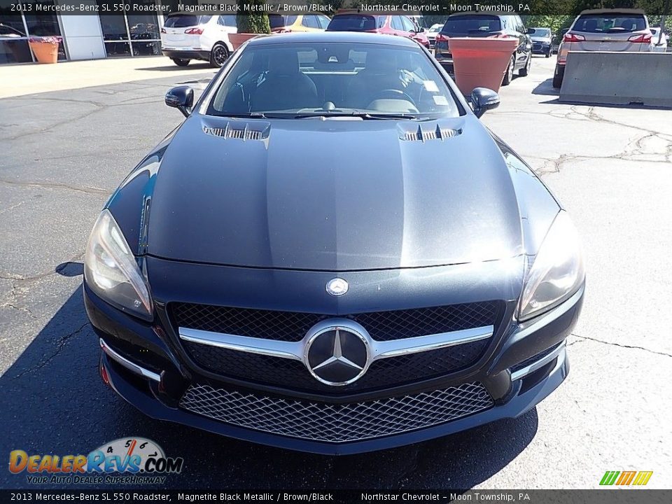 2013 Mercedes-Benz SL 550 Roadster Magnetite Black Metallic / Brown/Black Photo #12