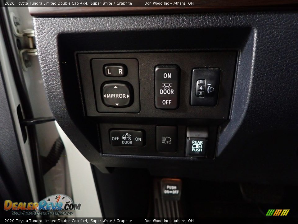 2020 Toyota Tundra Limited Double Cab 4x4 Super White / Graphite Photo #28