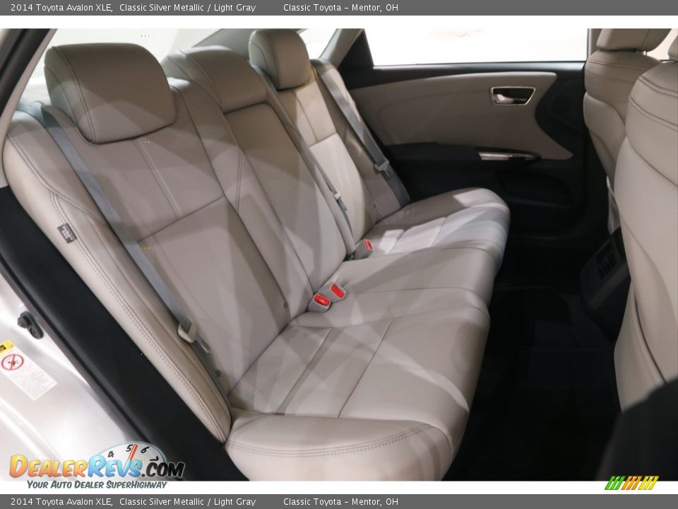 2014 Toyota Avalon XLE Classic Silver Metallic / Light Gray Photo #17