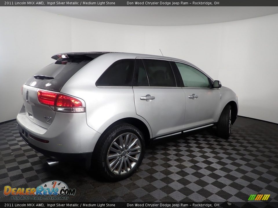 2011 Lincoln MKX AWD Ingot Silver Metallic / Medium Light Stone Photo #9