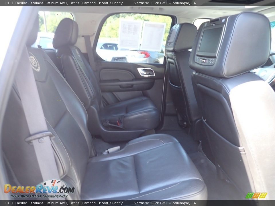 2013 Cadillac Escalade Platinum AWD White Diamond Tricoat / Ebony Photo #16