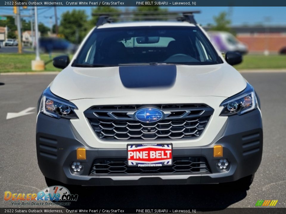 2022 Subaru Outback Wilderness Crystal White Pearl / Gray StarTex Photo #2