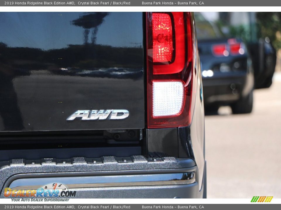 2019 Honda Ridgeline Black Edition AWD Crystal Black Pearl / Black/Red Photo #7