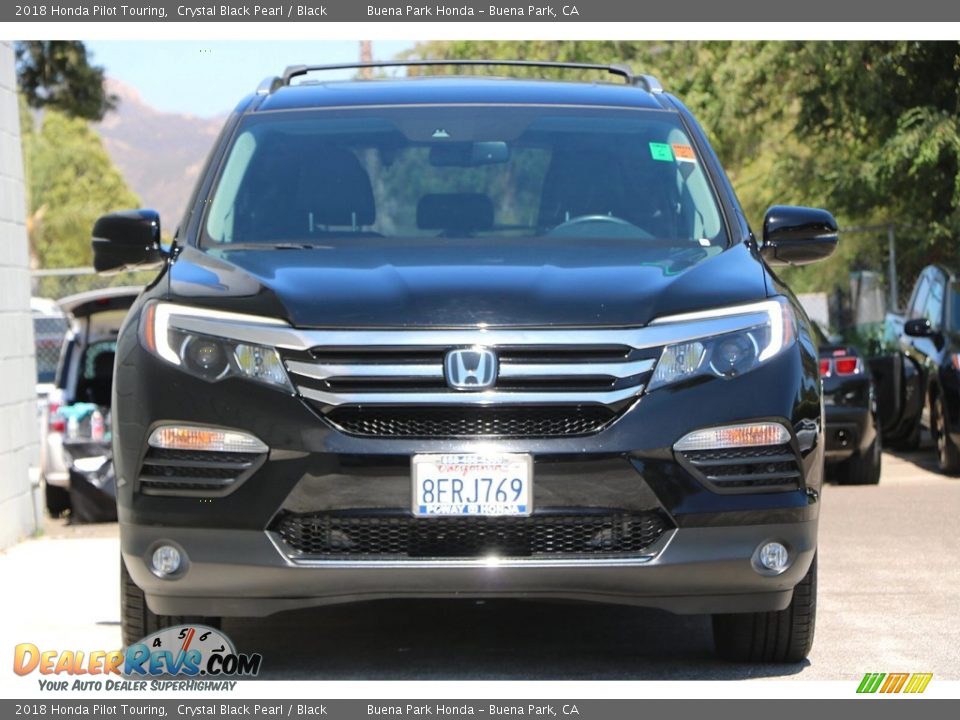 2018 Honda Pilot Touring Crystal Black Pearl / Black Photo #3